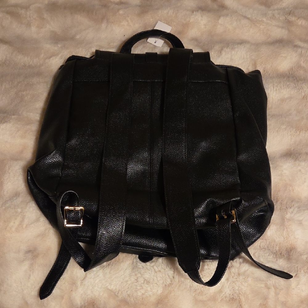 Bella Russo Black Backpack for Women - Picture 5 of 7
